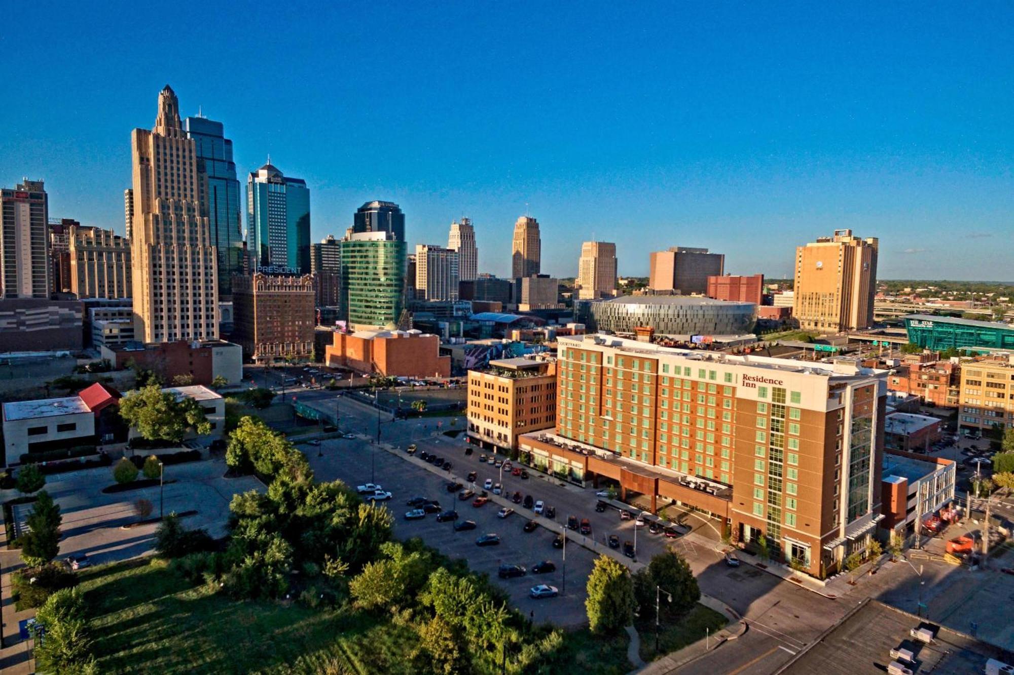 Residence Inn By Marriott Kansas City Downtown/Convention Center Exterior photo
